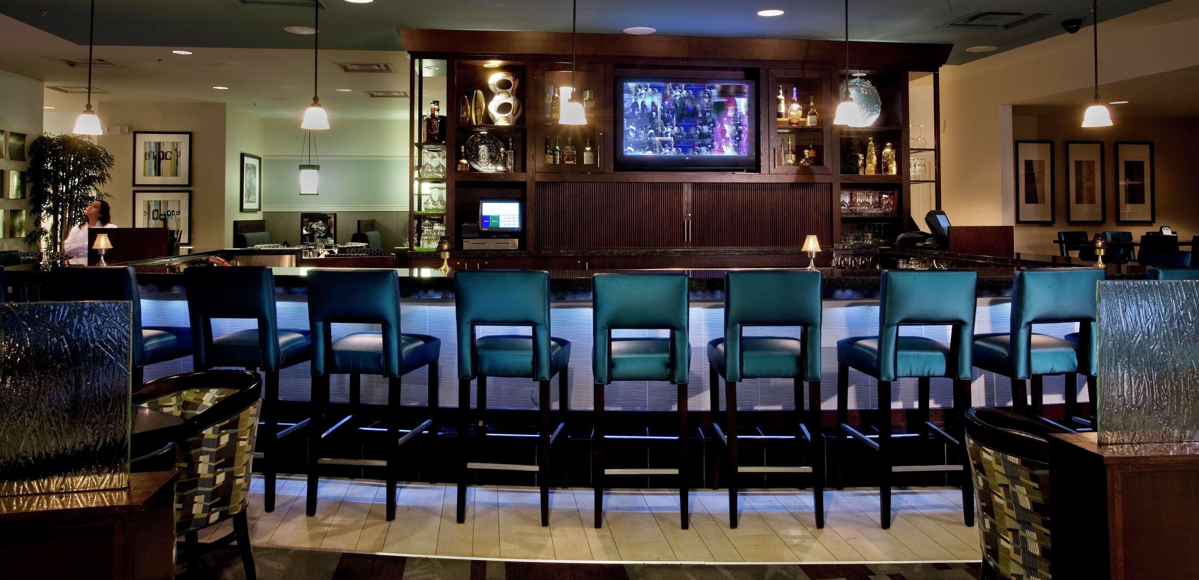 Doubletree By Hilton Chicago O'Hare Airport-Rosemont Hotell Restaurant bilde